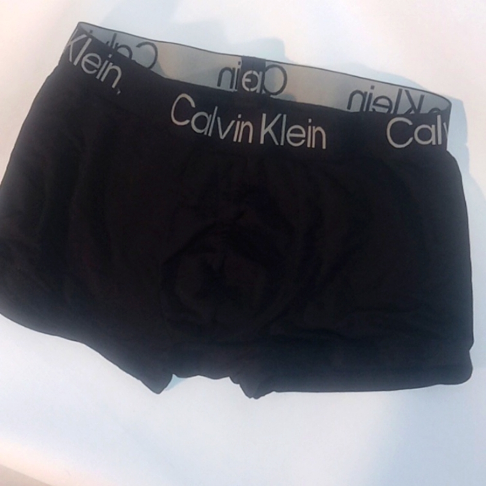 Black calvin Klein boxer briefs stretchy
